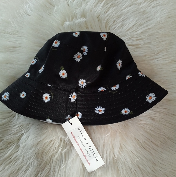 Alice + Olivia Accessories - Alice + Olivia Black Floral Bucket Hat